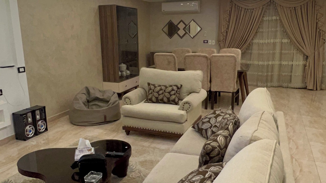 Photo of Livingroom in Al Duqqi