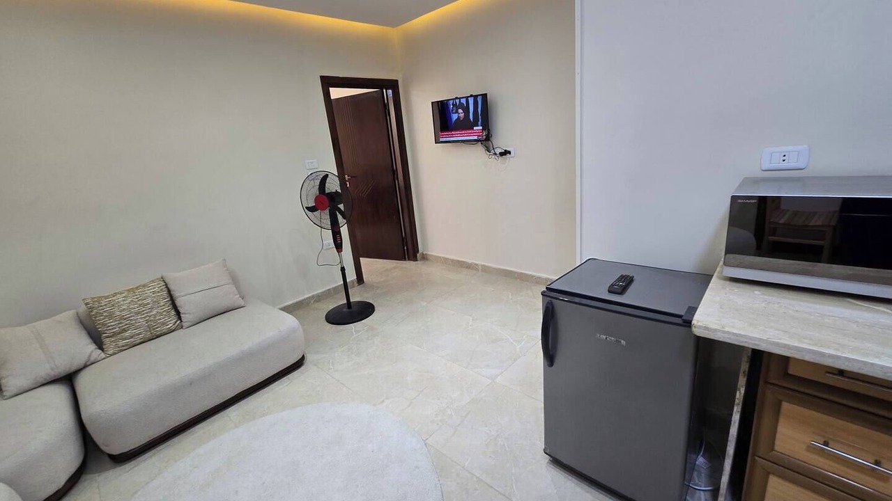 Photo of Livingroom in Pyramids Gardens
