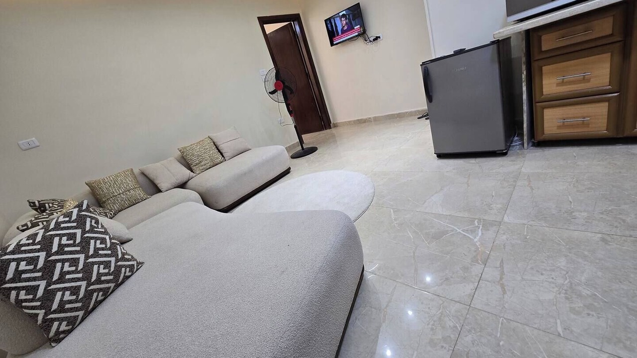 Photo of Livingroom in Pyramids Gardens