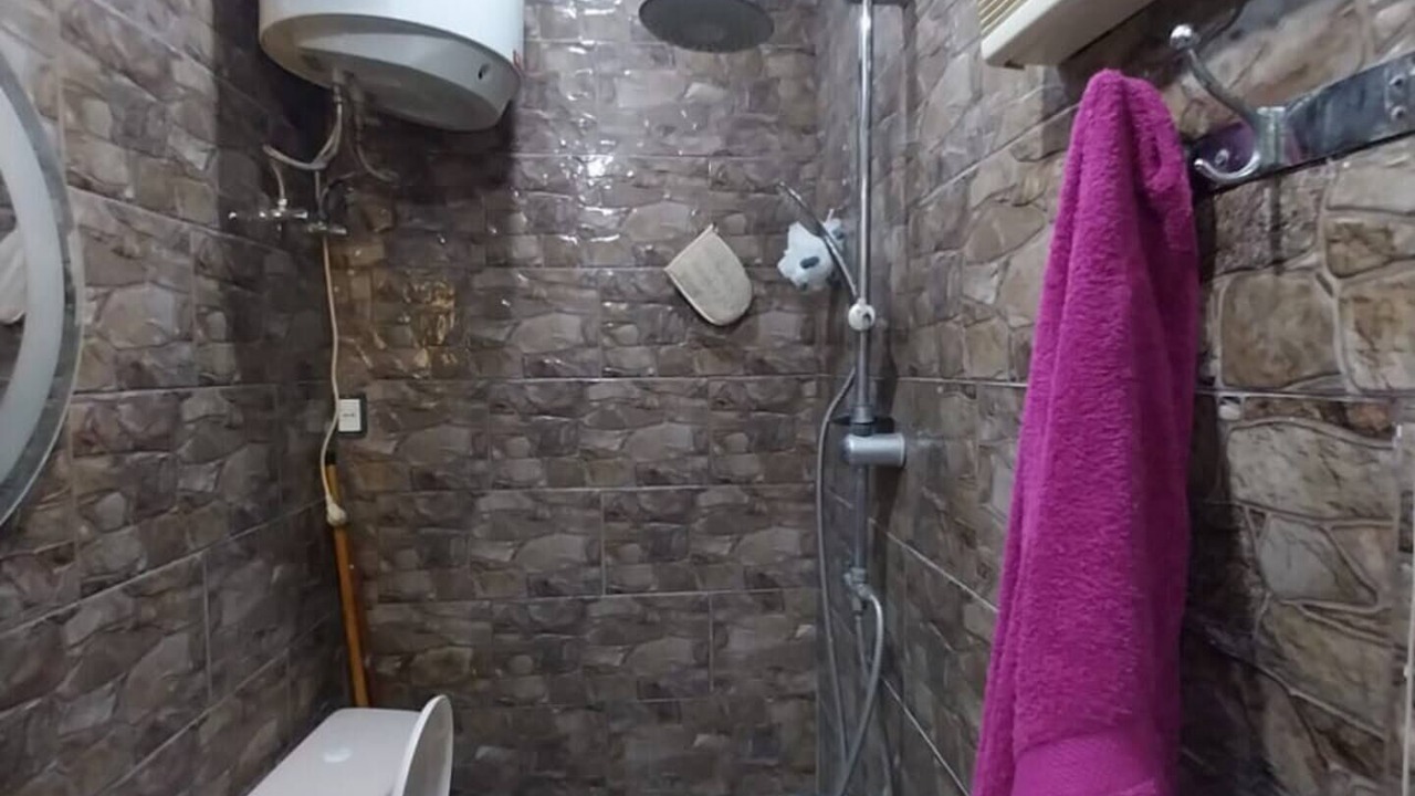Photo of Bathroom in Pyramids Gardens