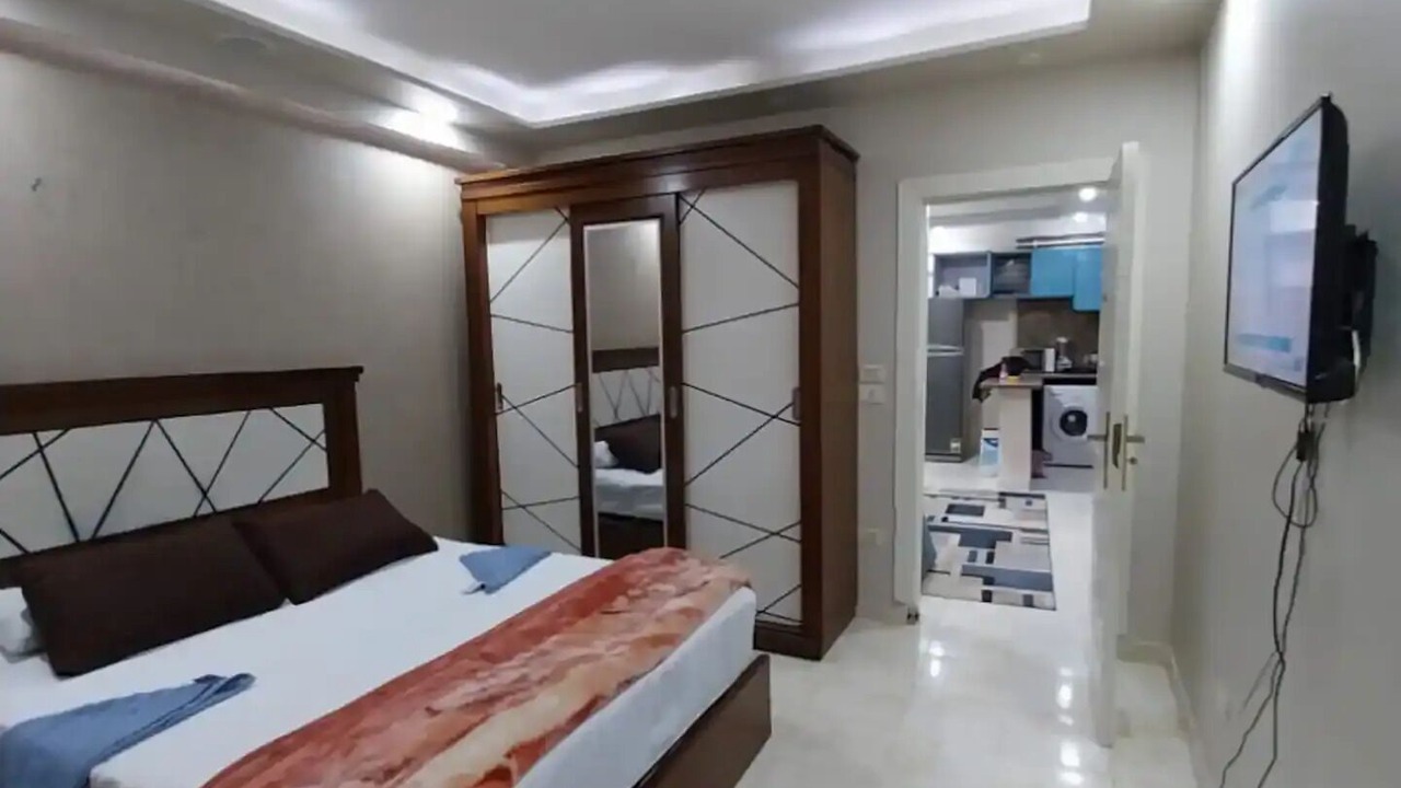 Photo of Bedroom in Pyramids Gardens