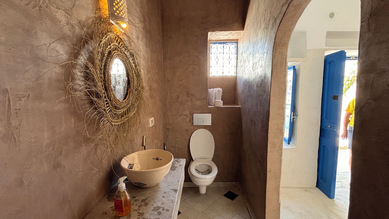 Photo of Bathroom in Erriadh