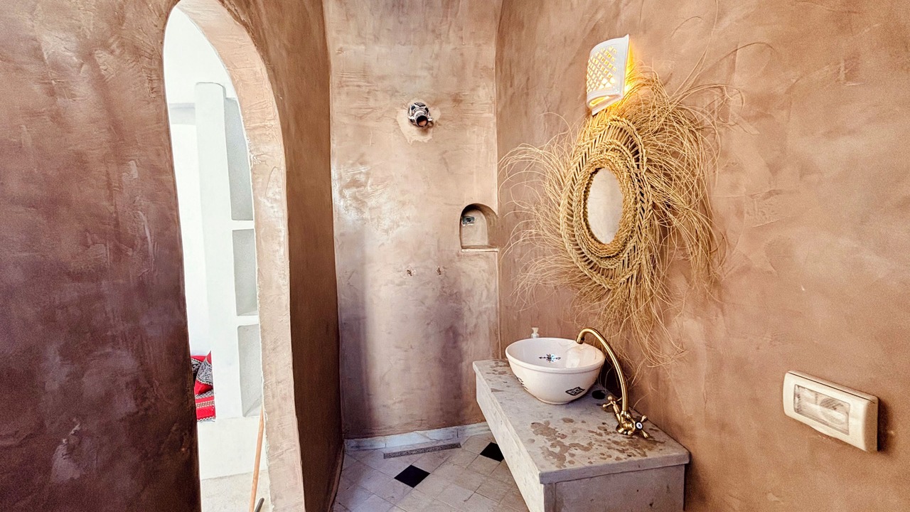 Photo of Bathroom in Erriadh