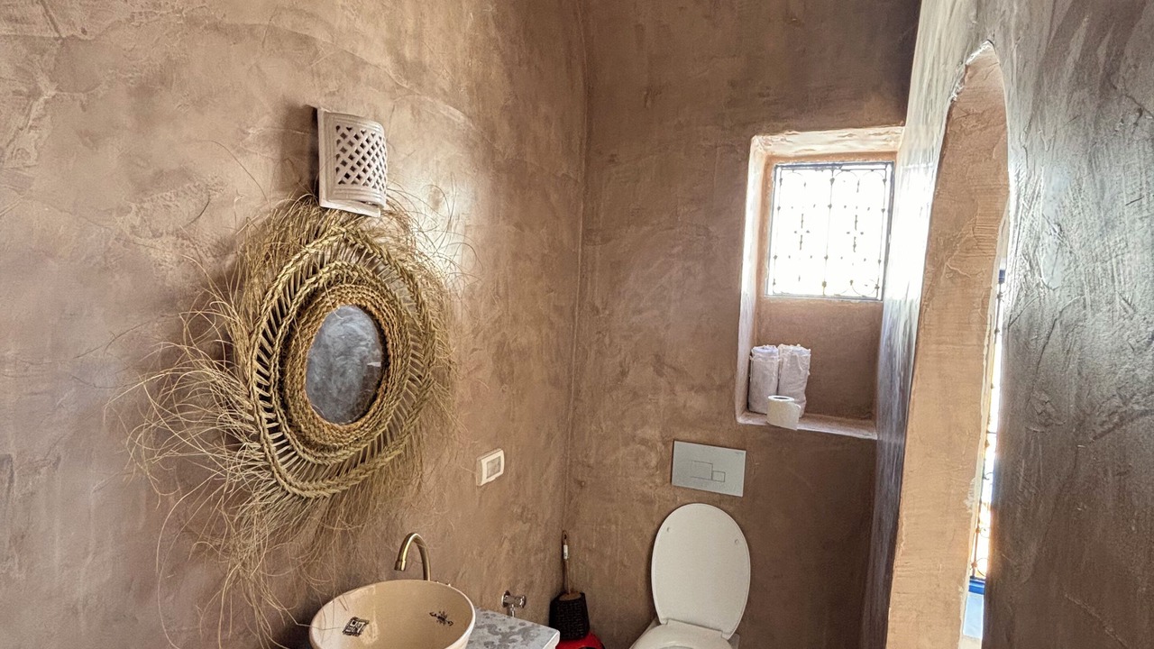 Photo of Bathroom in Erriadh