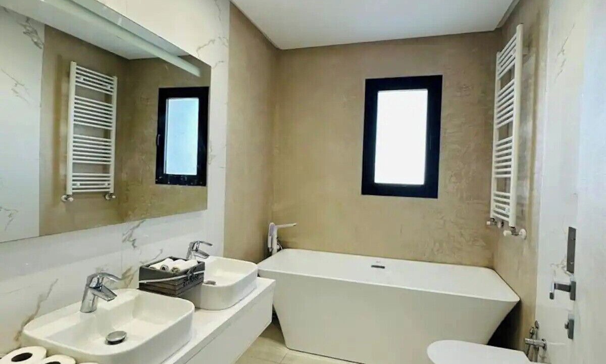 Photo of Bathroom in Ariana Governorate