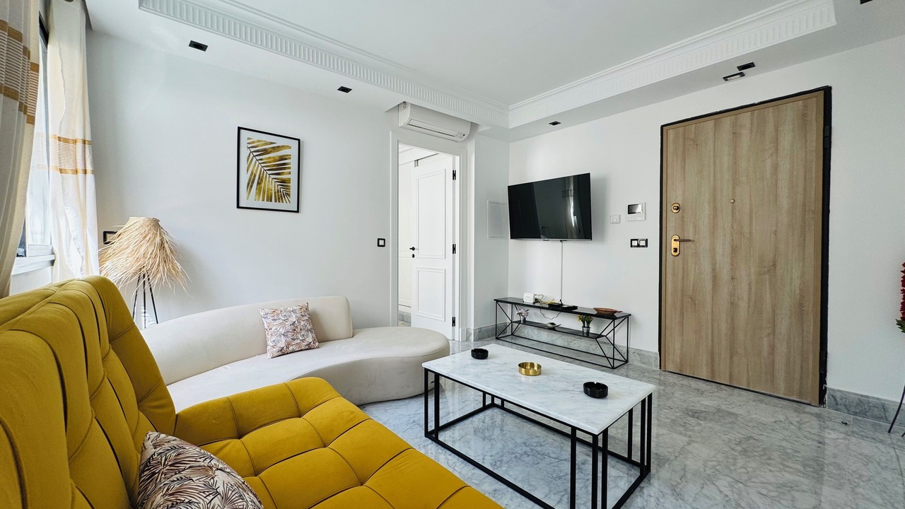 Photo of Livingroom in La Fayette