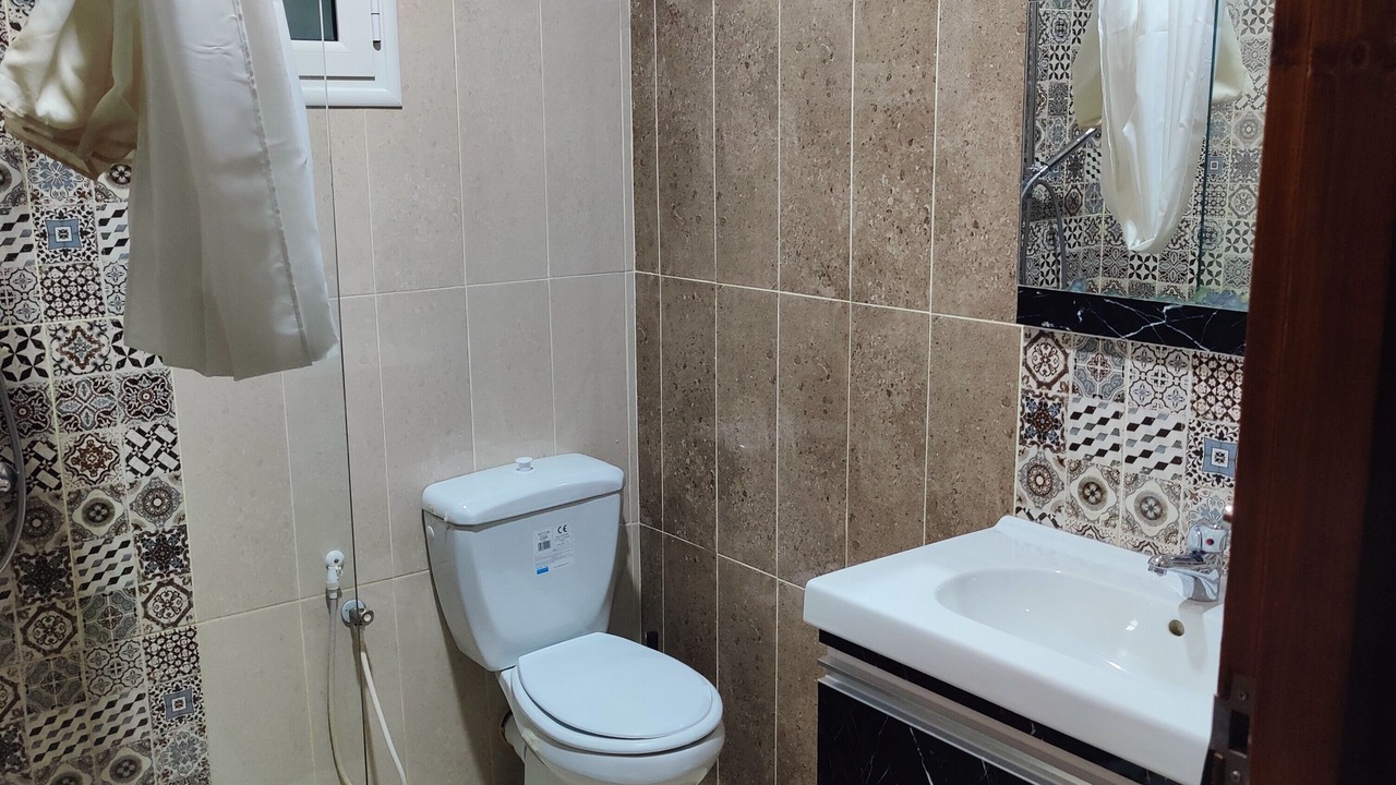 Photo of Bathroom in Aghir