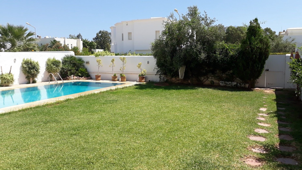 Photo of Outdoor in Yasmine