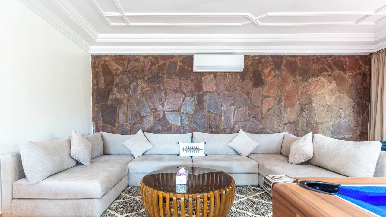 Photo of Livingroom in District of Sidi Youssef Ben Ali