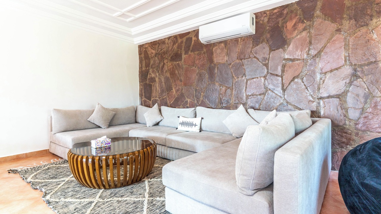 Photo of Livingroom in District of Sidi Youssef Ben Ali