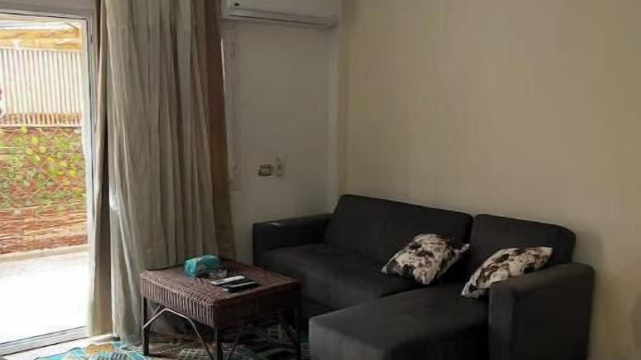 Photo of Livingroom in Sheikh Zayed City
