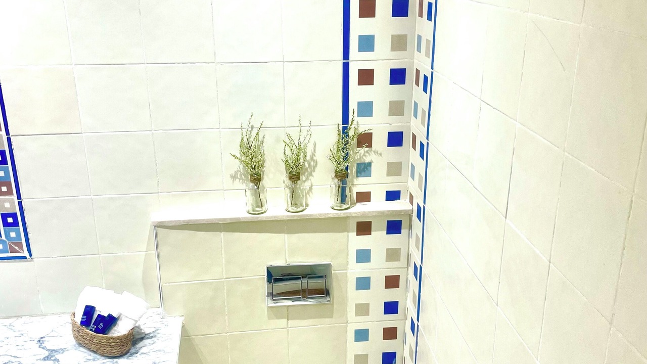 Photo of Bathroom in Sqanes