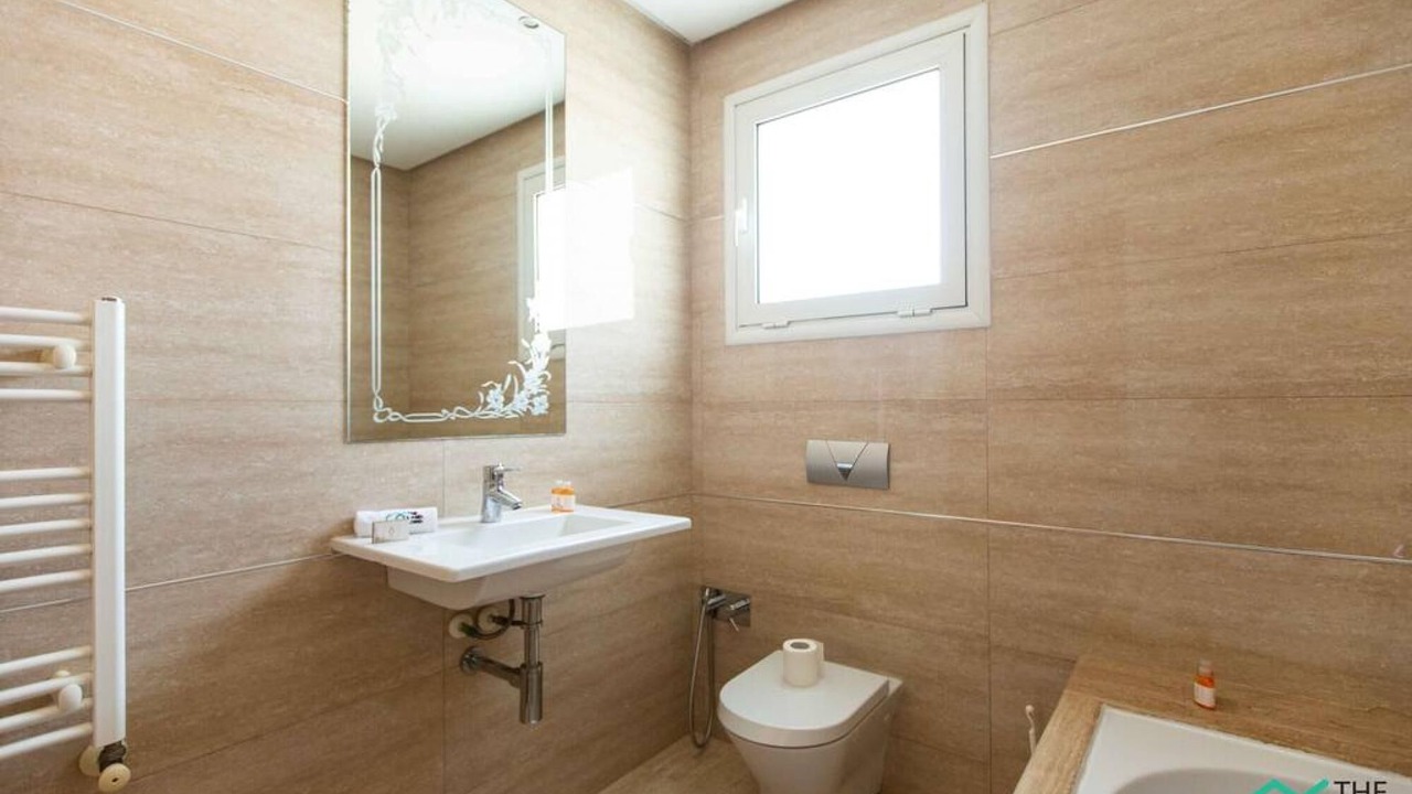 Photo of Bathroom in Jardins De Carthage