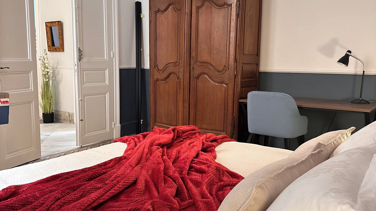 Photo of Bedroom in Bab Bhar