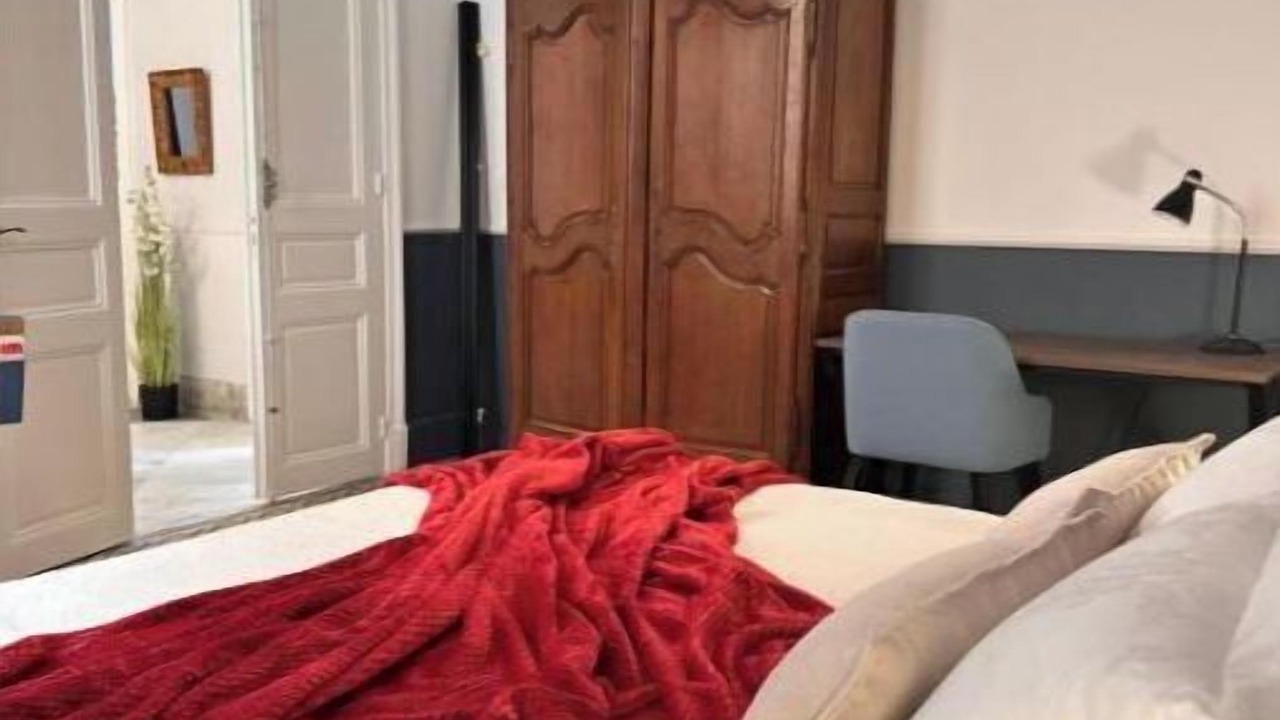 Photo of Bedroom in Bab Bhar