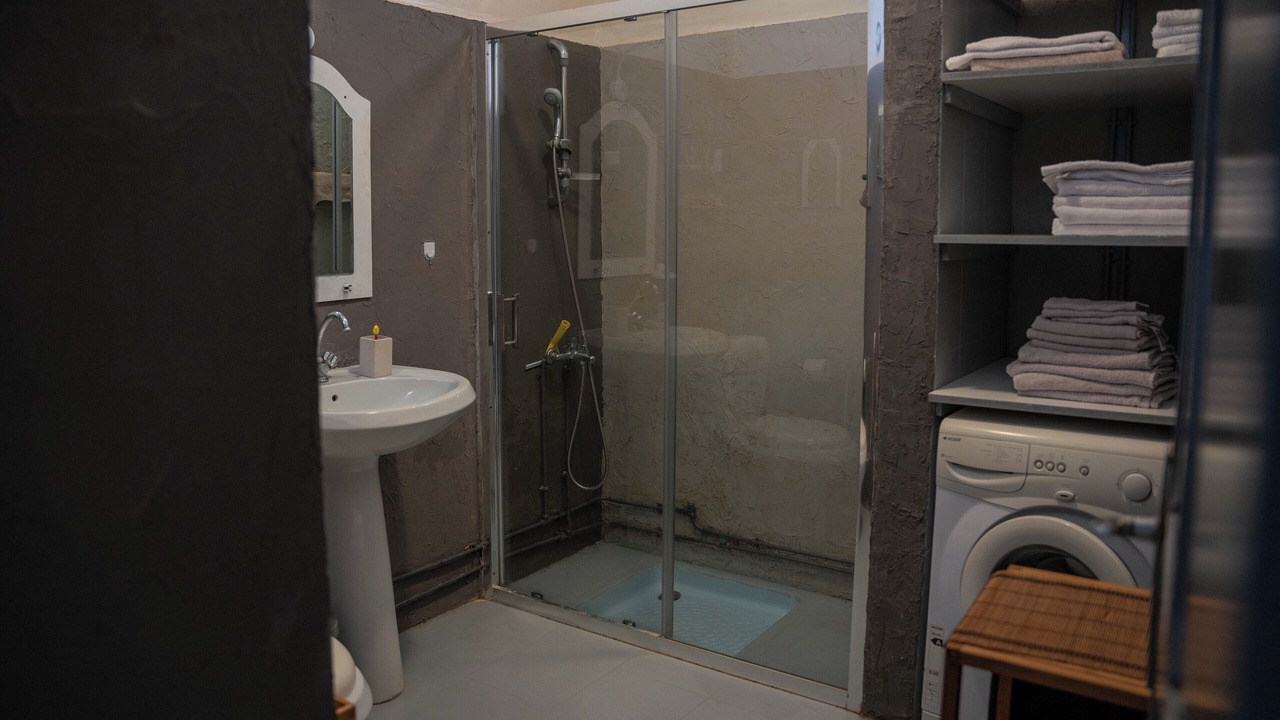 Photo of Bathroom in Erriadh