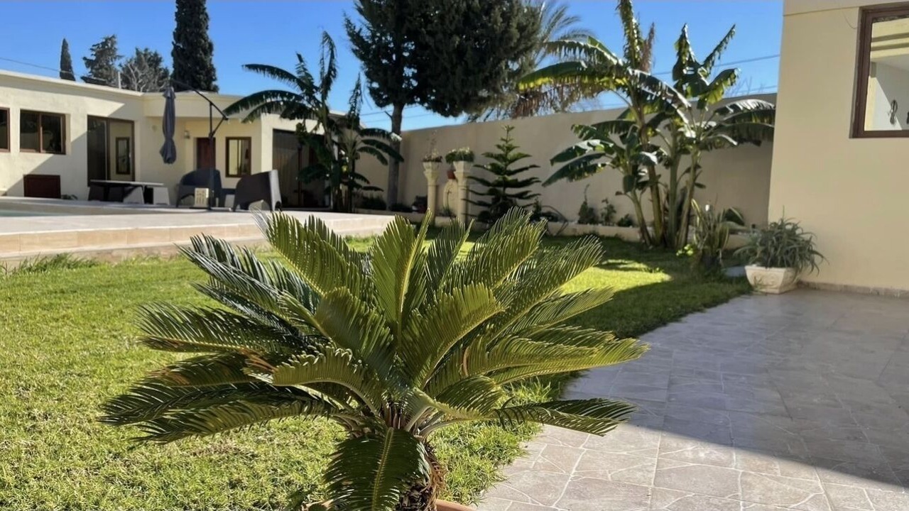 Photo of Patio Balcony in Ras Ettabia