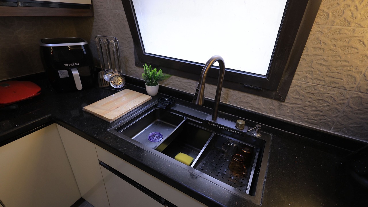 Photo of Kitchen in The 5th Settlement
