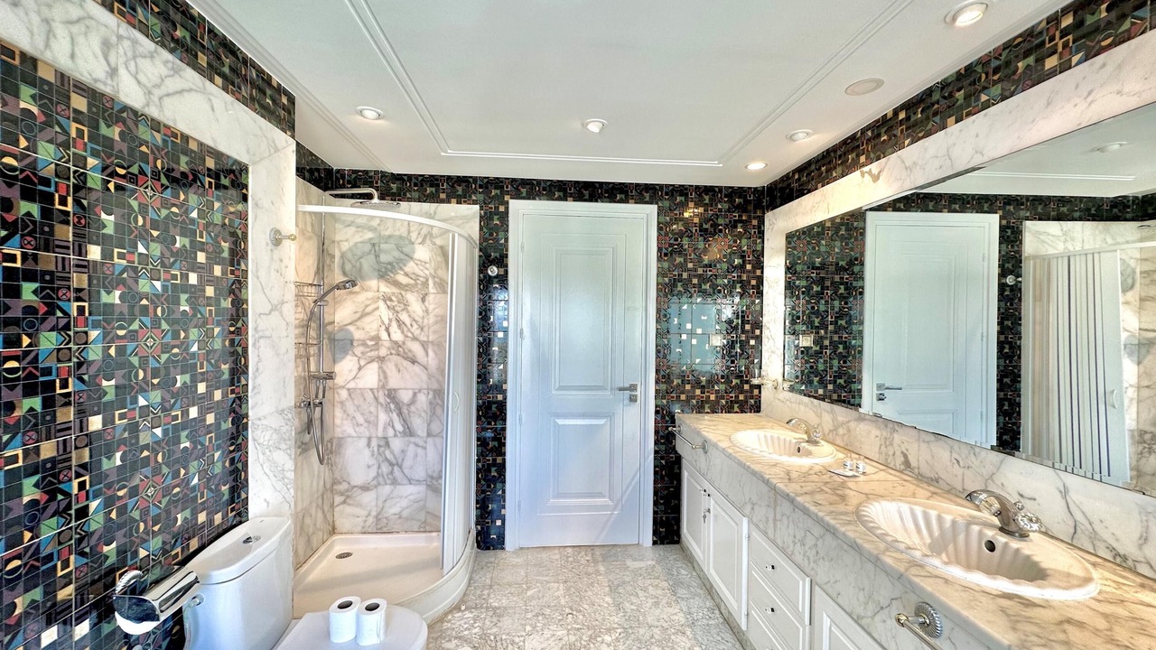 Photo of Bathroom in Amilcar