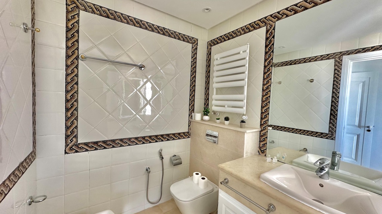 Photo of Bathroom in Amilcar