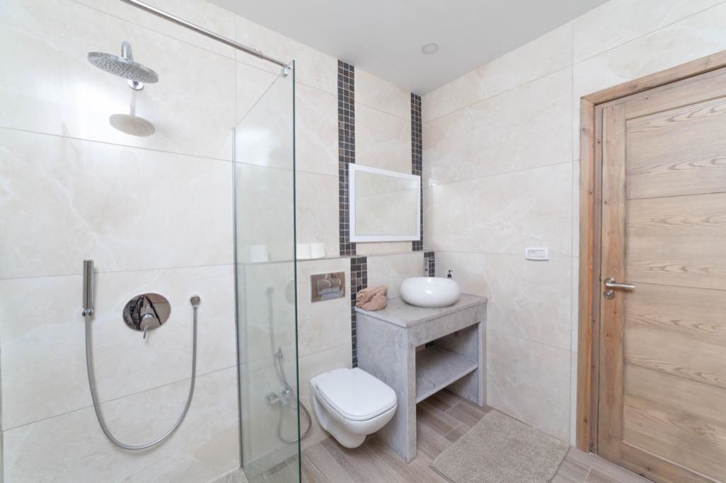 Photo of Bathroom in Aghir