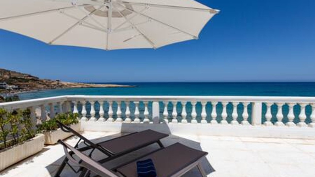 Photo of Patio Balcony in Rafraf