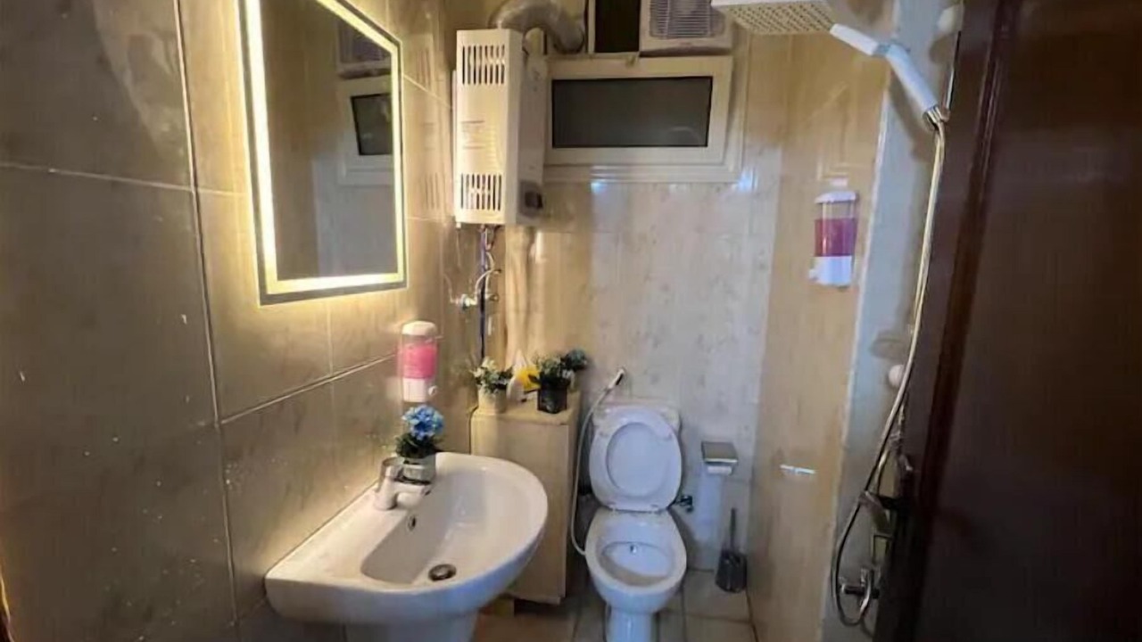 Photo of Bathroom in As-Sayidah Zaynab