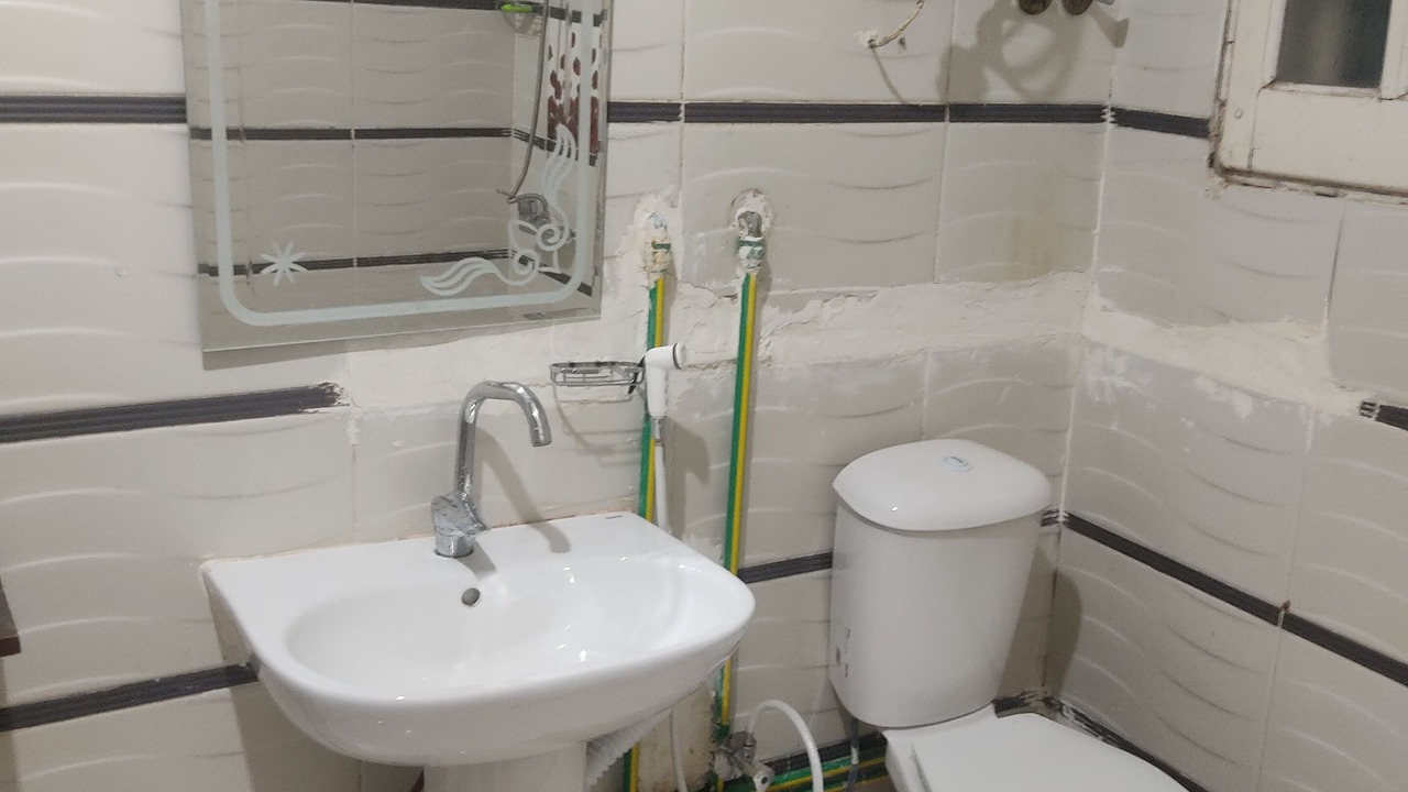Photo of Bathroom in Bulaq ad Dakrur