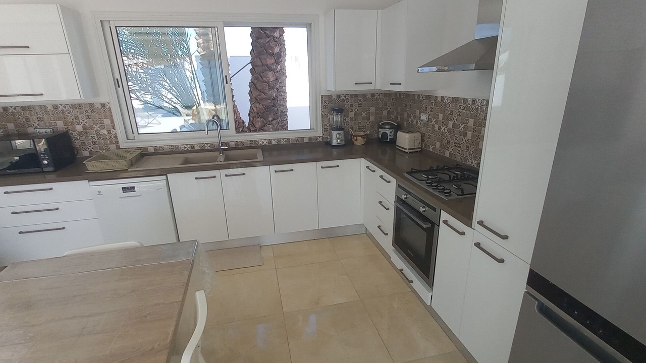 Photo of Kitchen in Aghir