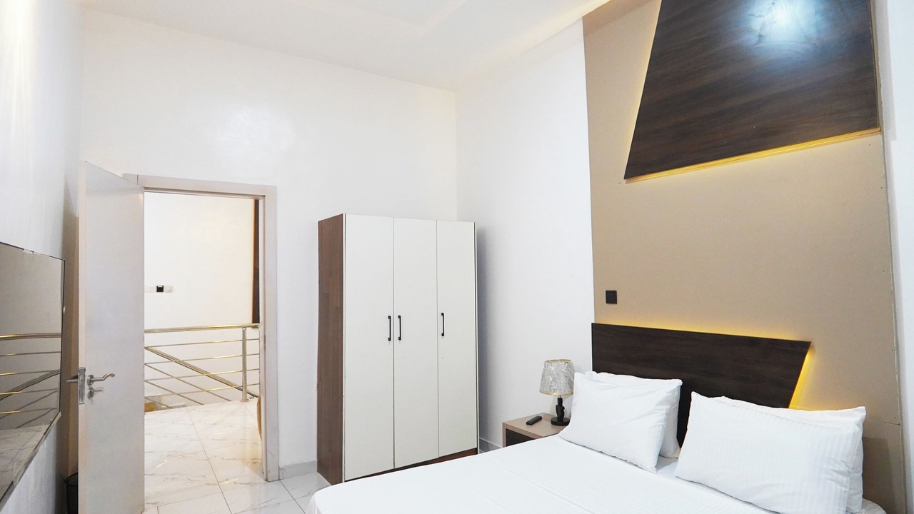 Photo of Bedroom in Ofin