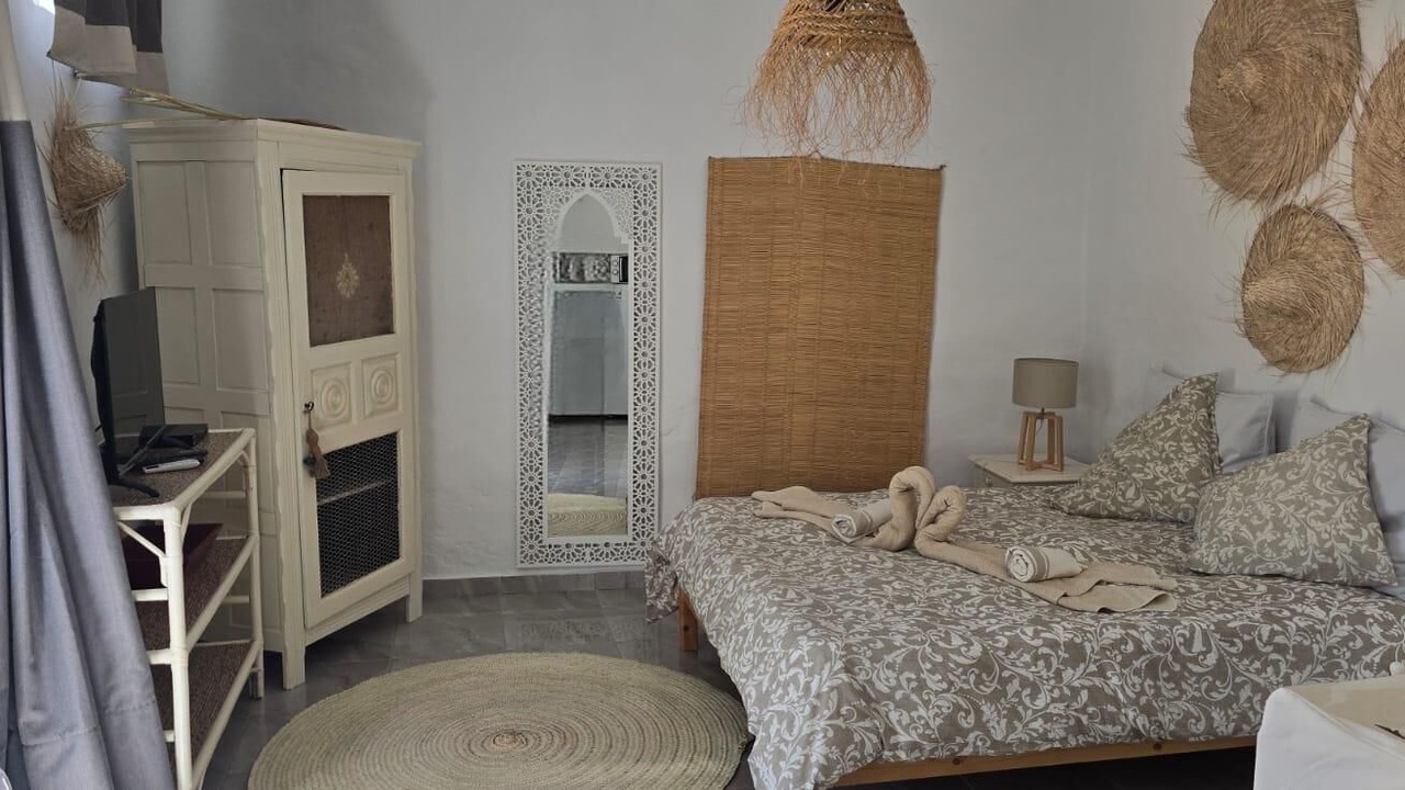 Photo of Bedroom in Fatou