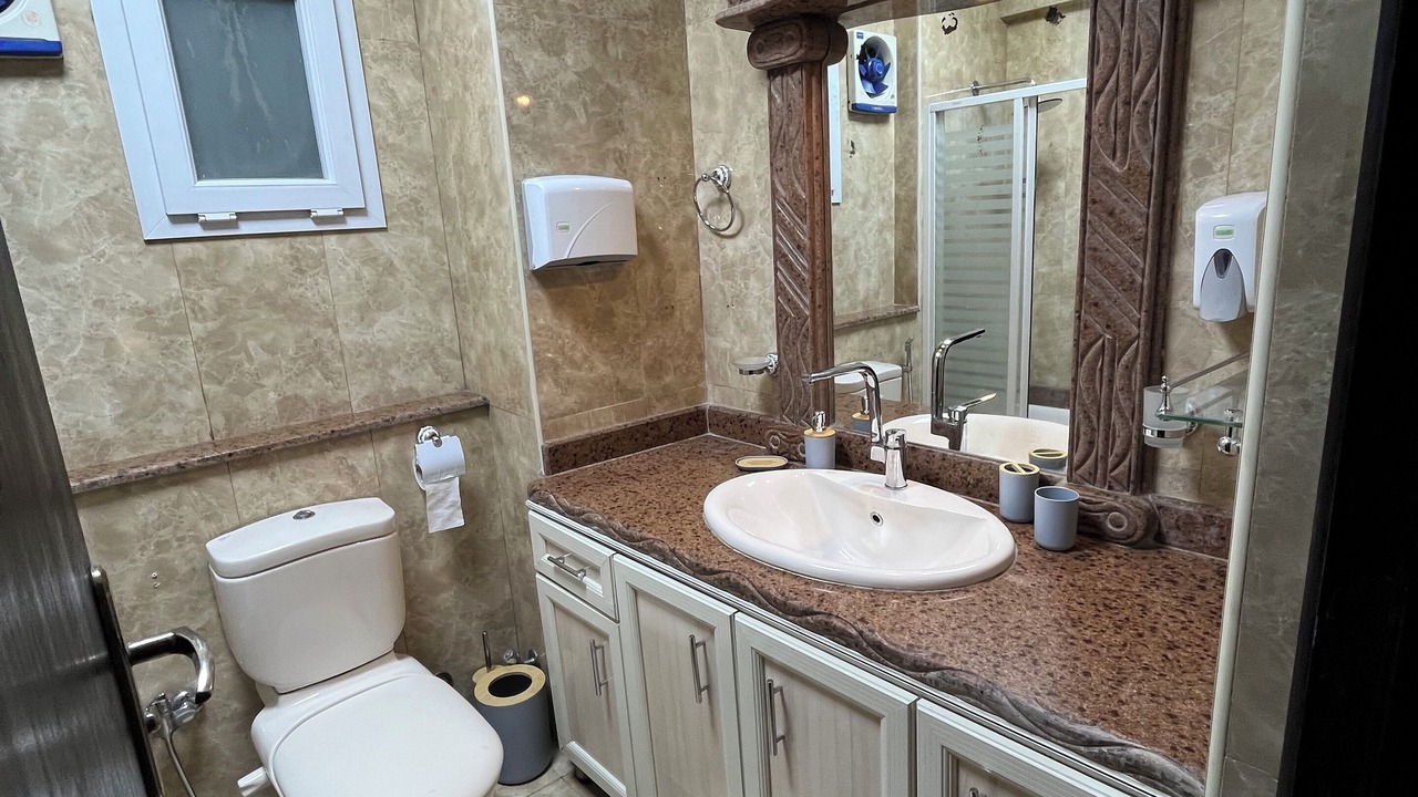 Photo of Bathroom in Al Duqqi