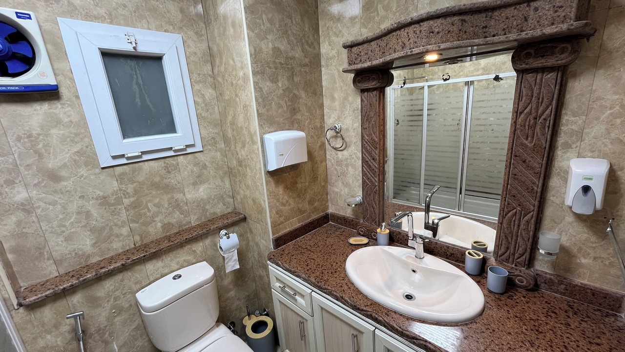 Photo of Bathroom in Al Duqqi
