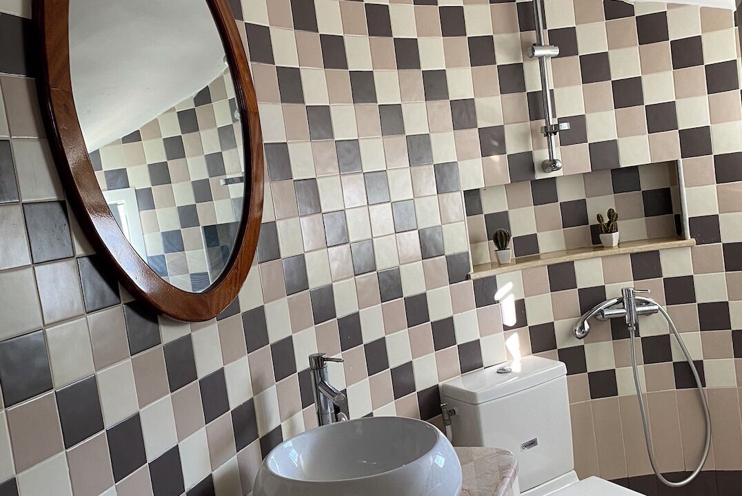 Photo of Bathroom in La Fayette