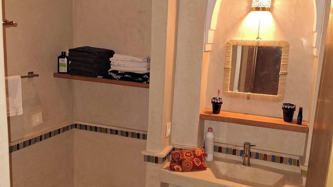 Photo of Bathroom in Annakhil