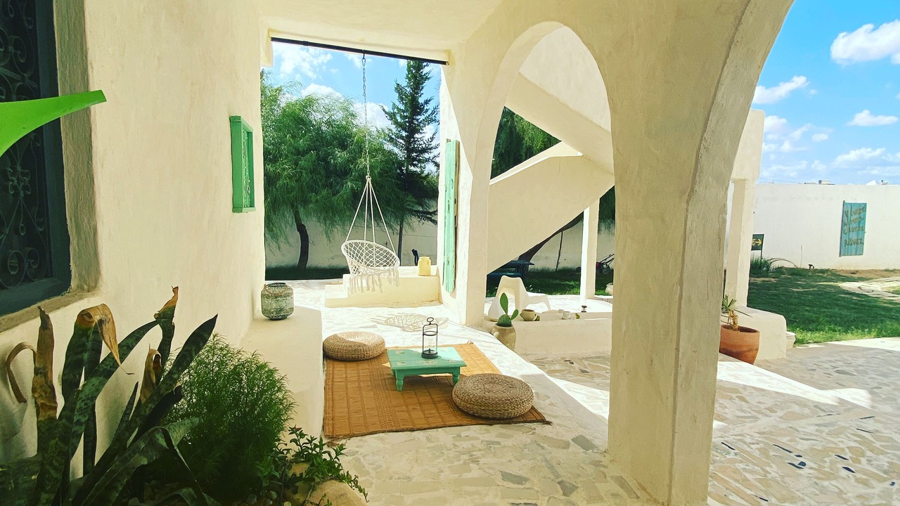 Photo of Patio Balcony in Erriadh
