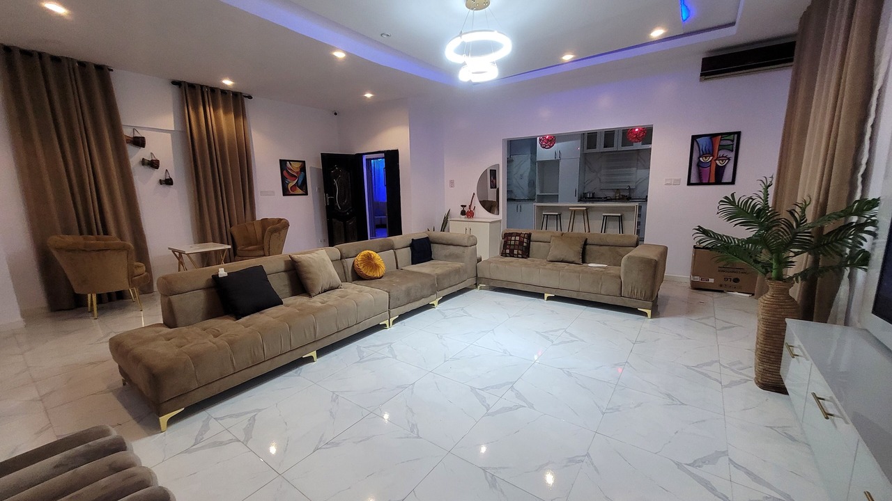 Photo of Livingroom in Oba Ile