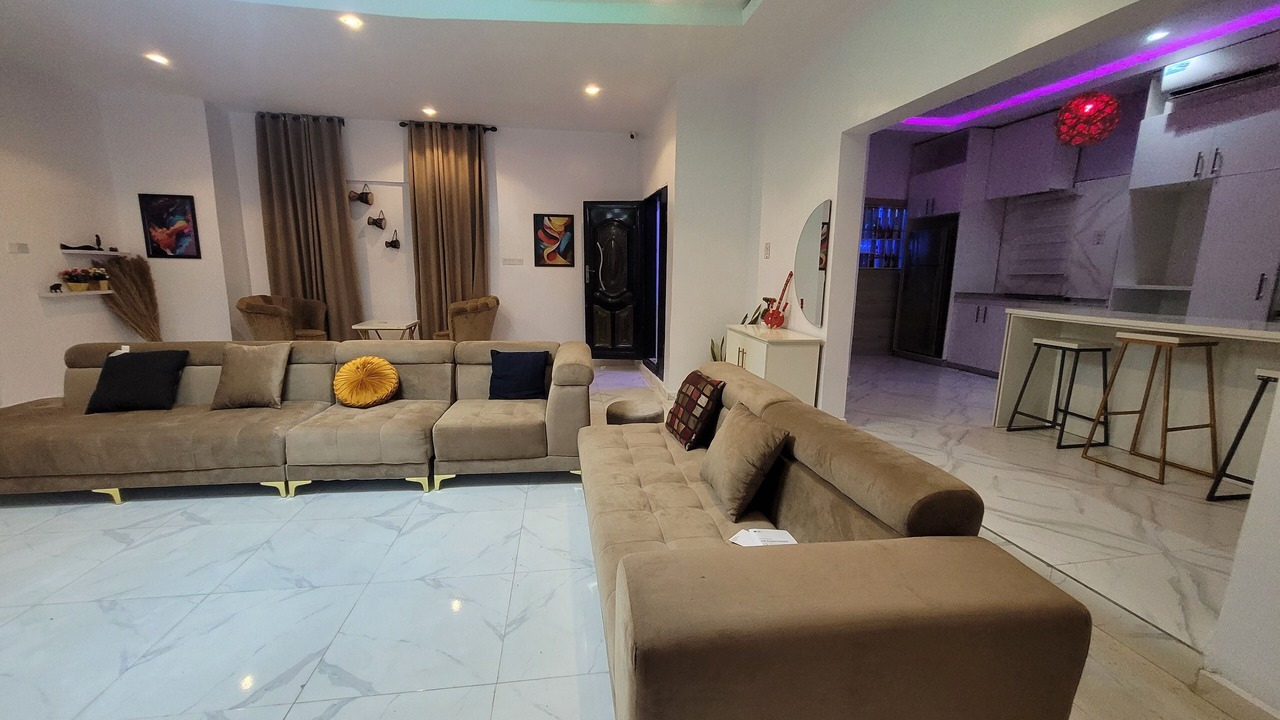 Photo of Livingroom in Oba Ile