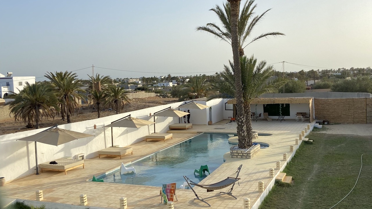Photo of Outdoor in Erriadh