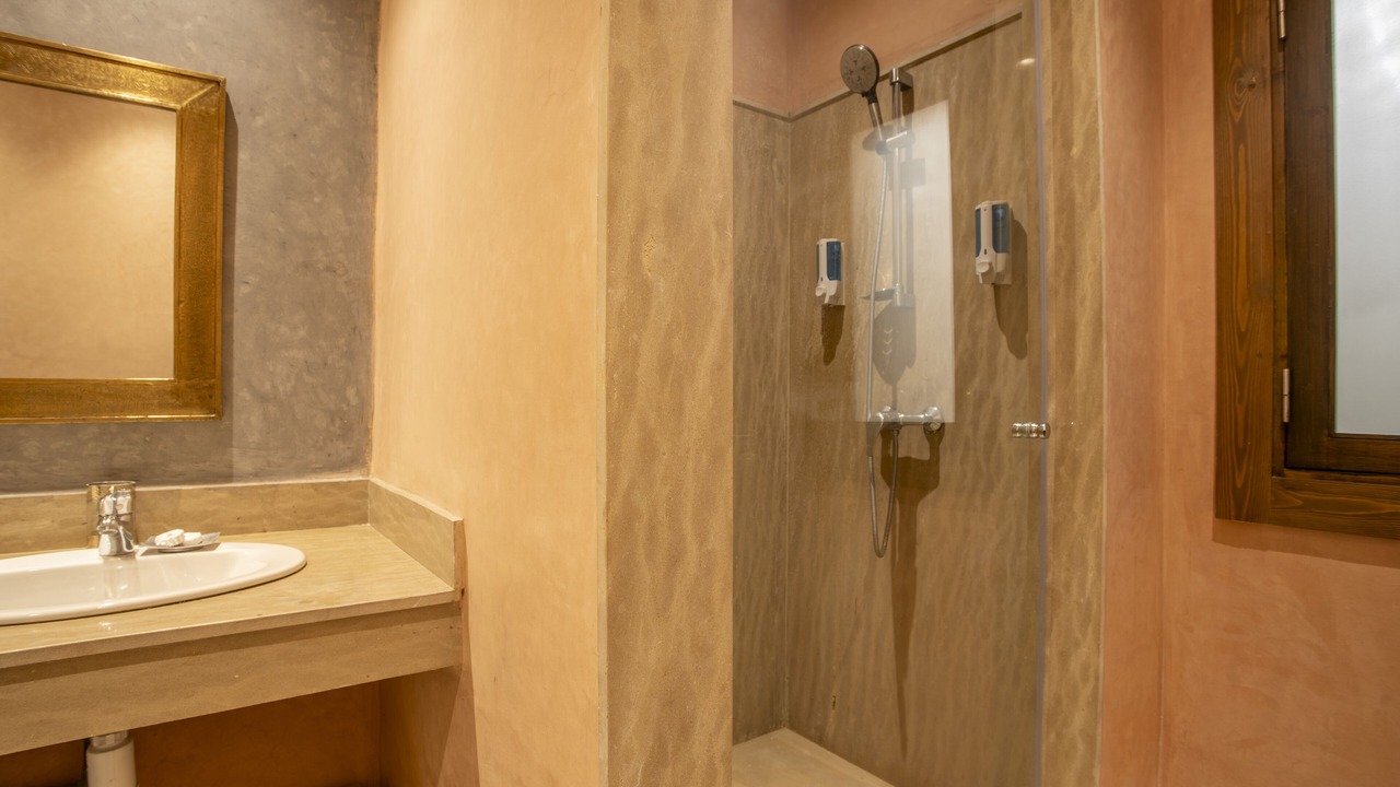 Photo of Bathroom in Menara