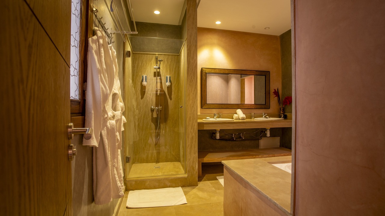 Photo of Bathroom in Menara