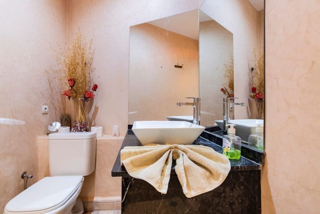 Photo of Bathroom in District of Sidi Youssef Ben Ali