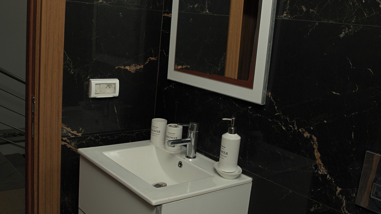 Photo of Bathroom in Aghir