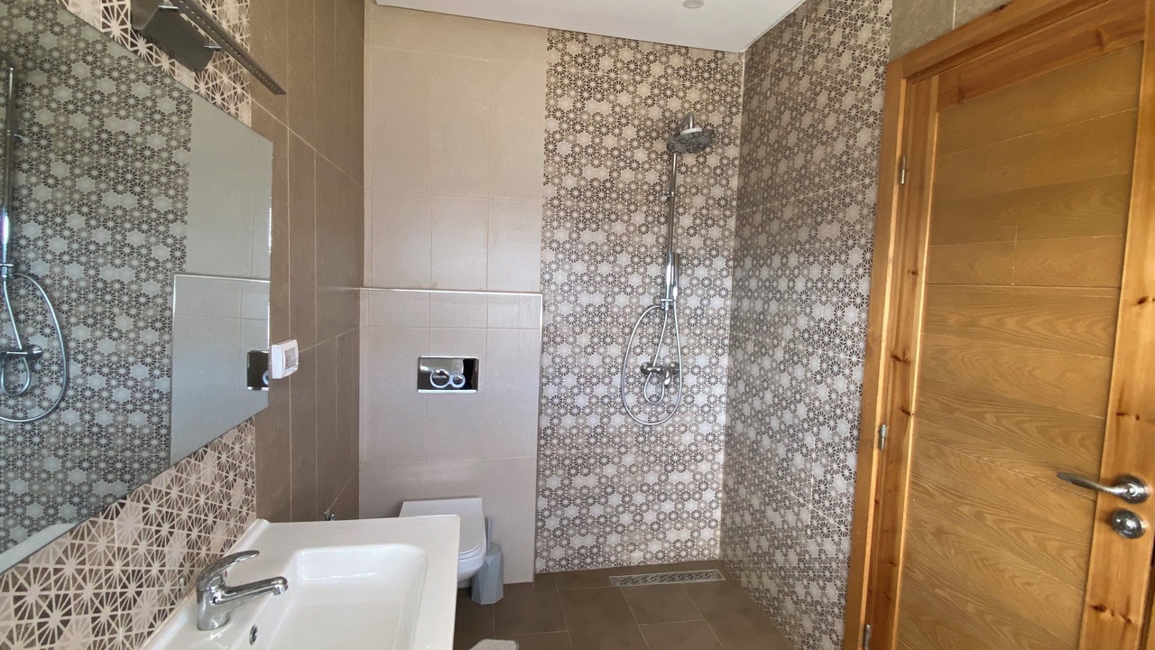 Photo of Bathroom in Aghir