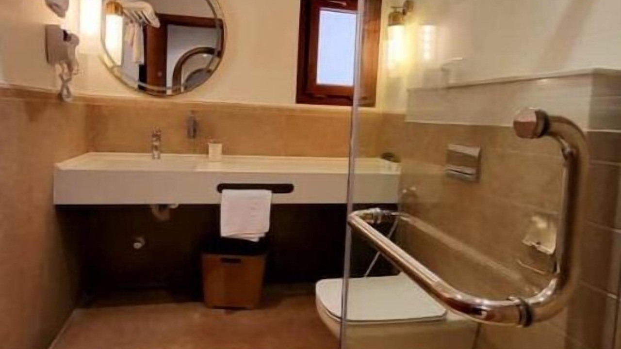 Photo of Bathroom in The 5th Settlement
