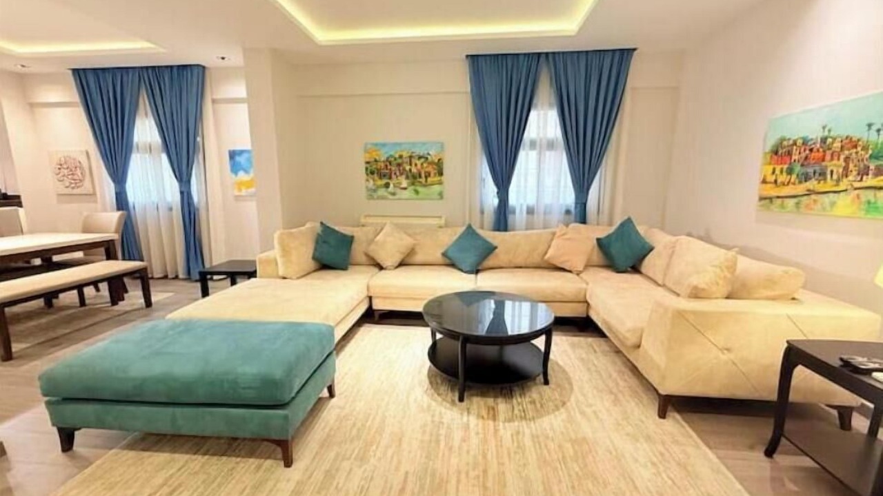 Photo of Livingroom in The 5th Settlement