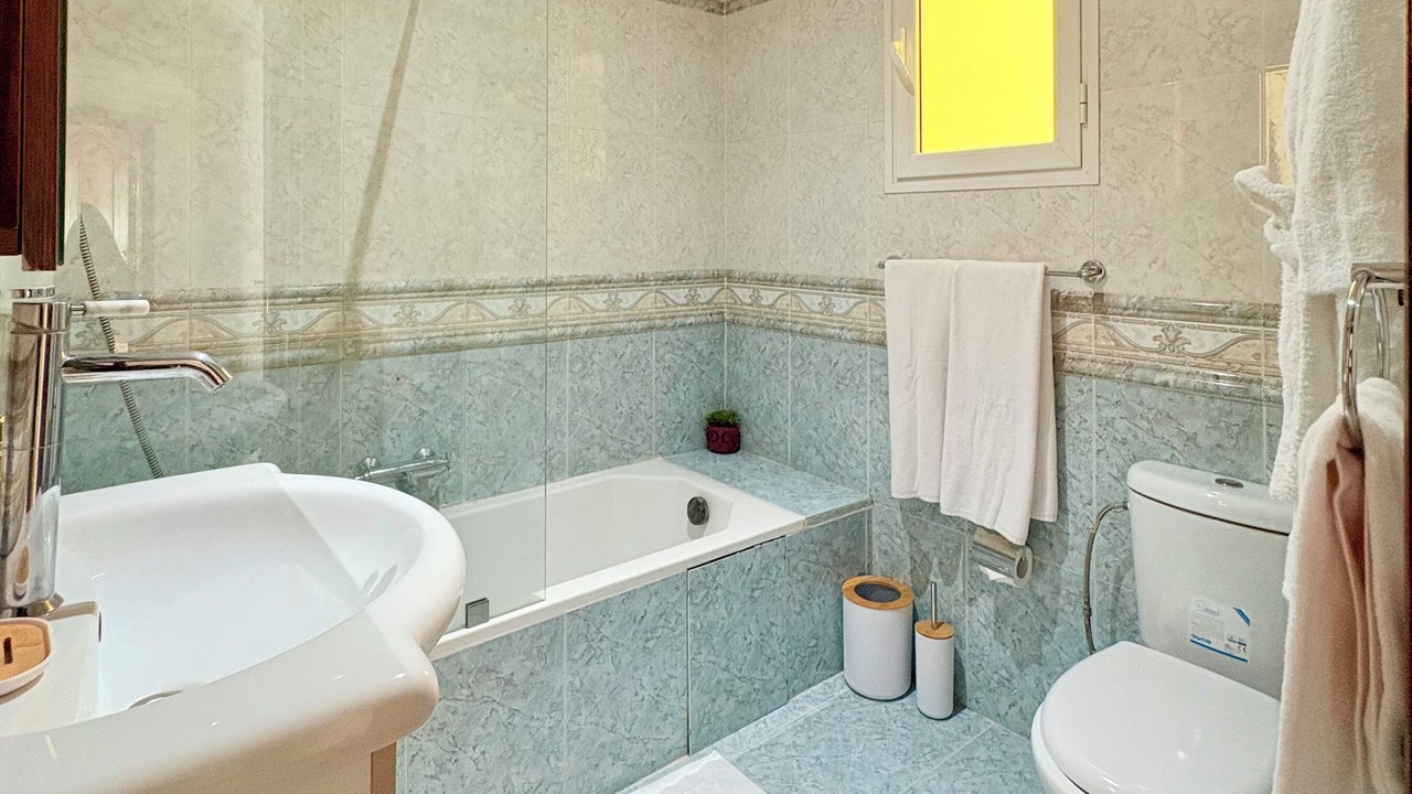 Photo of Bathroom in Les Berges Du Lac II