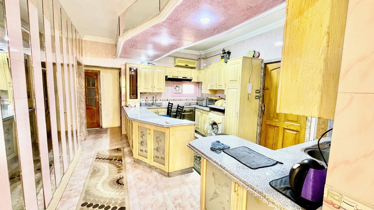 Photo of Kitchen in Garden City