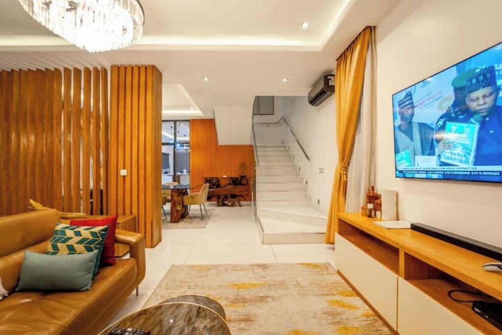 Photo of Livingroom in Ikoyi