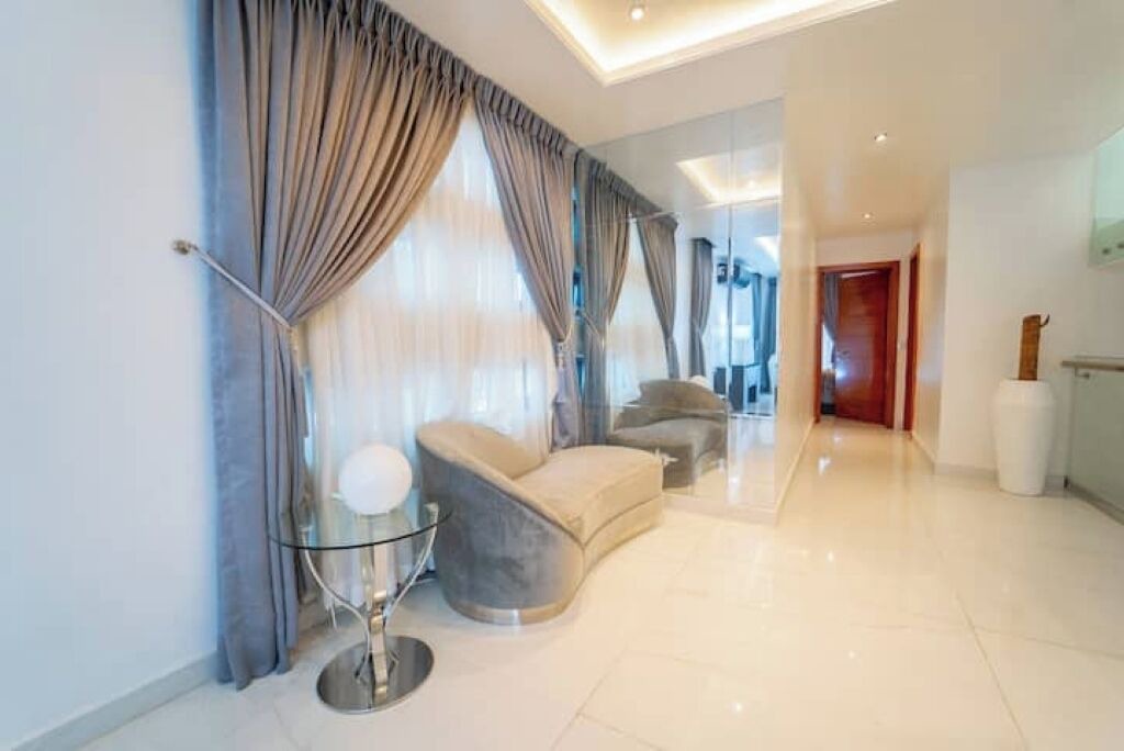 Photo of Others in Ikoyi